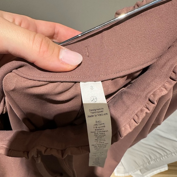 Lululemon Stretch High-Rise Jogger *Full Length - Picture 6 of 7